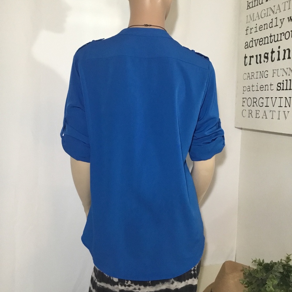 Fylo - roll- Tab Sleeve Blouse (A2 - Picture 4 of 8